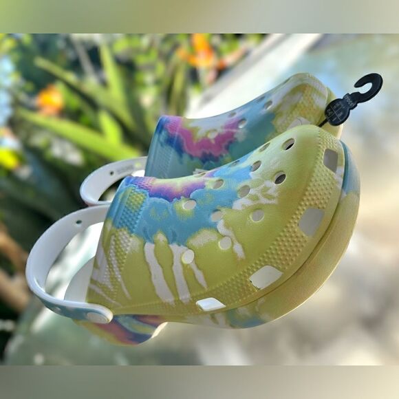 Crocs Classic Platform Tie Dye Clogs Yellow Pink Blue Size 10 - Picture 4 of 11